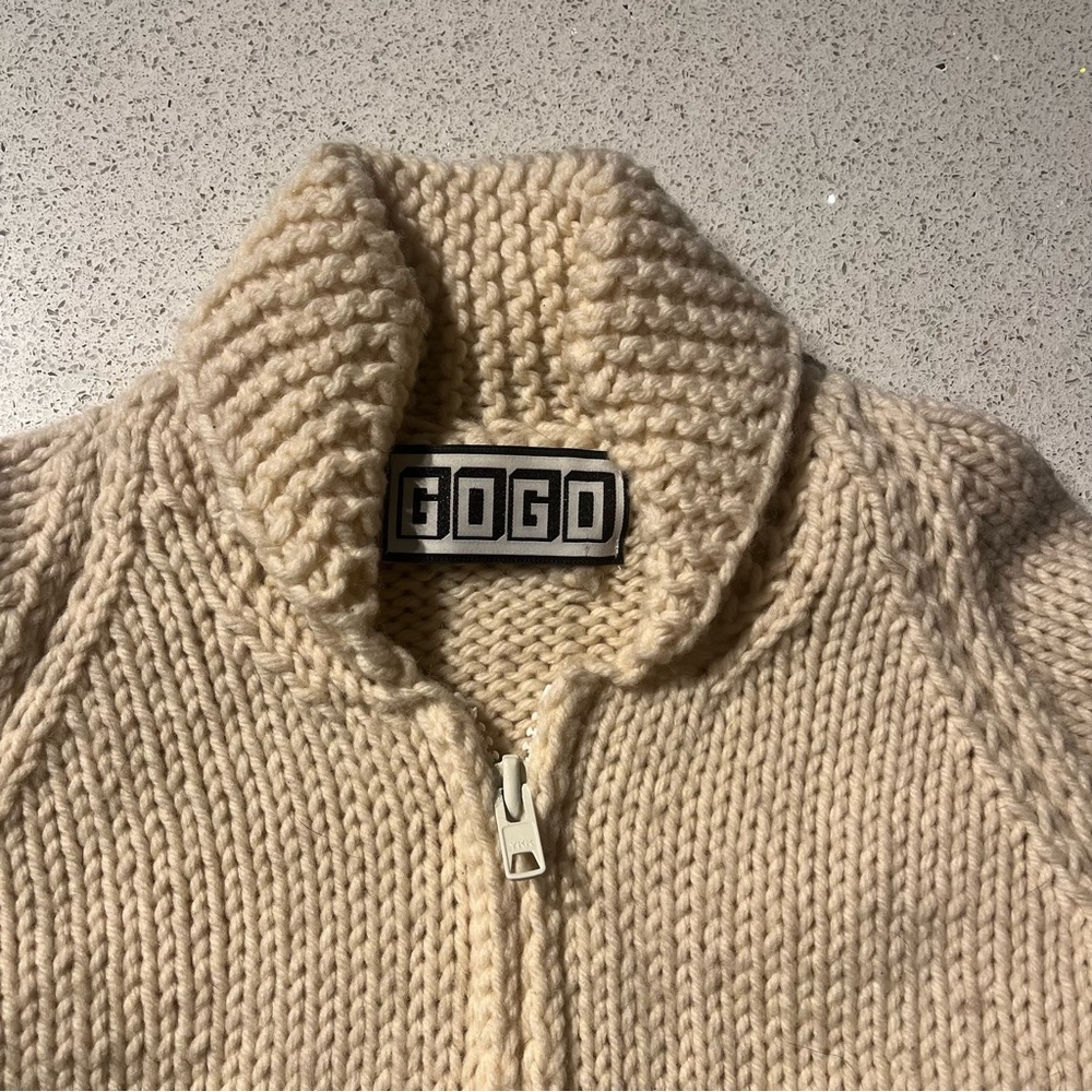 GOGO Hand Knit 100% Wool one size Made in Canada - Picture 6 of 16